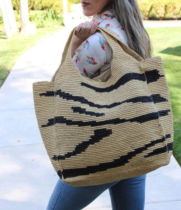 Mamie XL Crochet Straw Basket Handbag: Natural Zebra Stripe