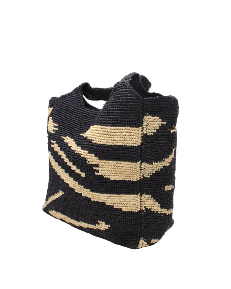 Mamie XL Crochet Straw Basket Handbag: Natural Zebra Stripe