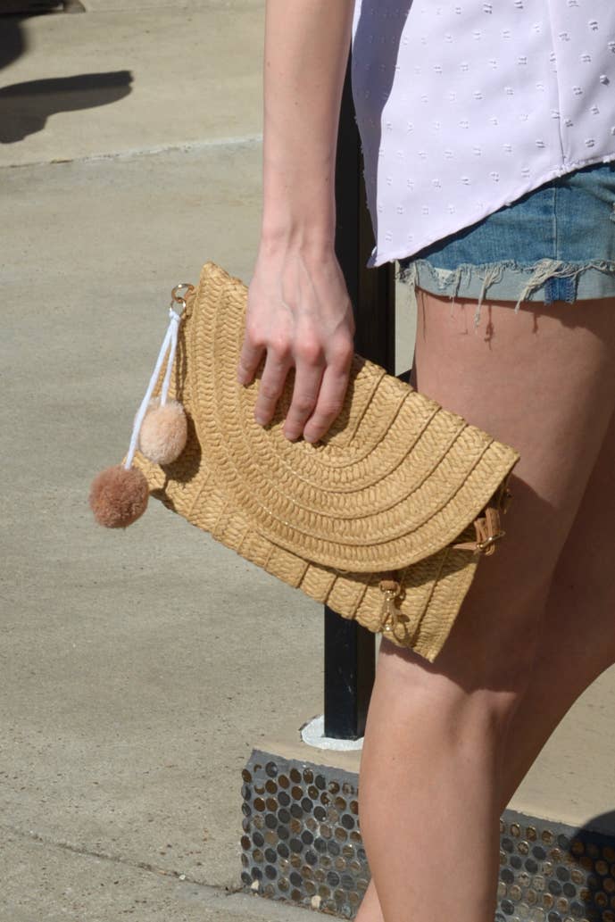Woven Straw Clutch Beach Bag: WHEAT